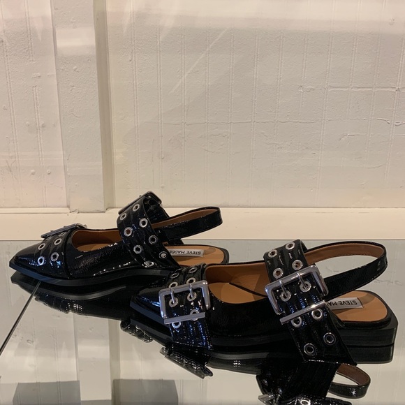 STEVE MADDEN Brand New, with box - Picture 2 of 4